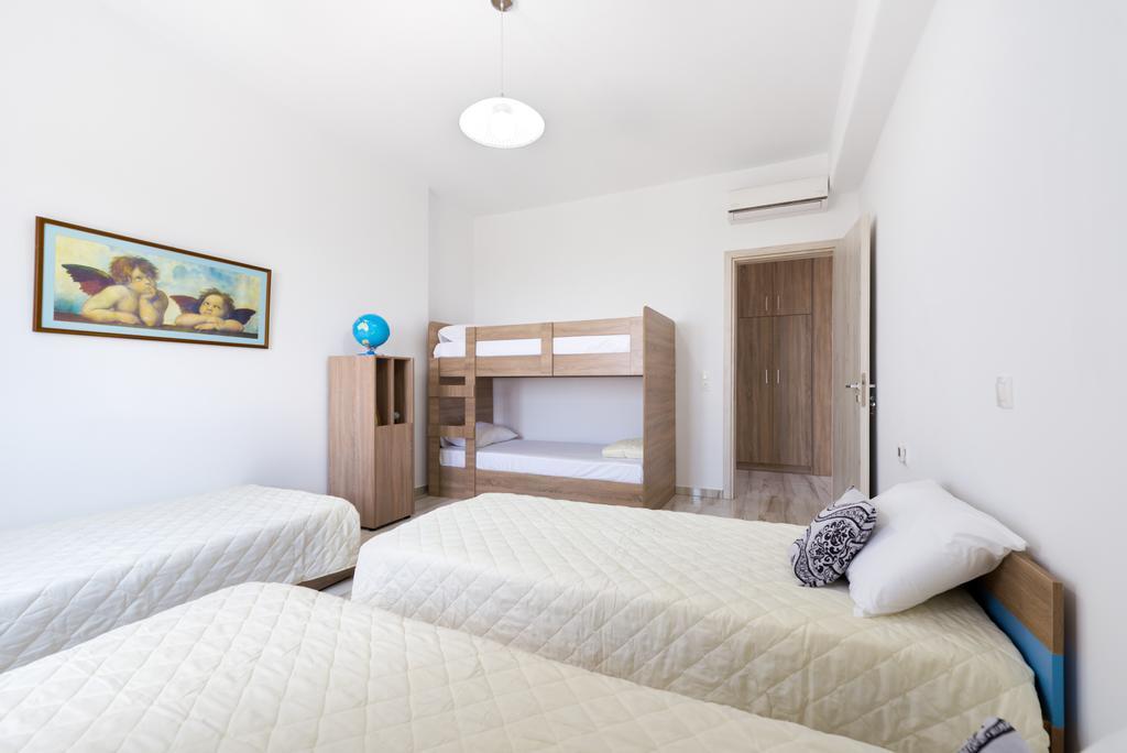 Sun View Villas Pyrgos Kallistis Bagian luar foto