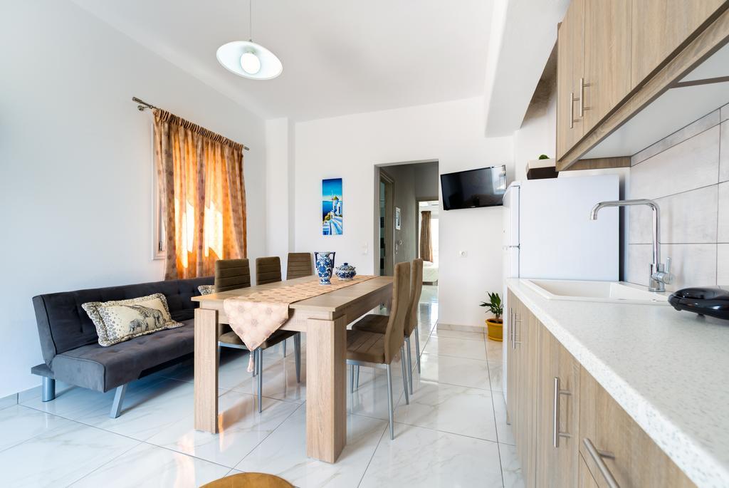 Sun View Villas Pyrgos Kallistis Bagian luar foto