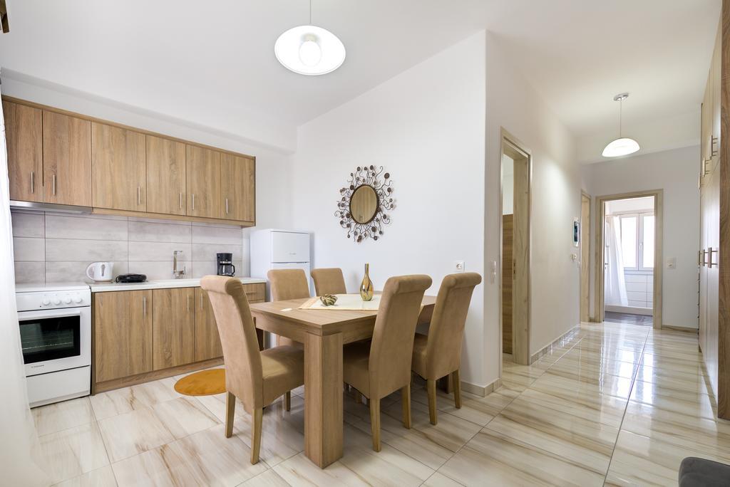 Sun View Villas Pyrgos Kallistis Bagian luar foto