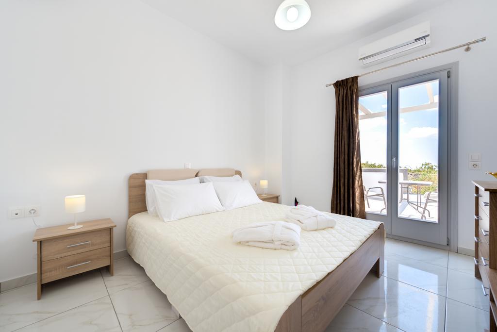 Sun View Villas Pyrgos Kallistis Bagian luar foto